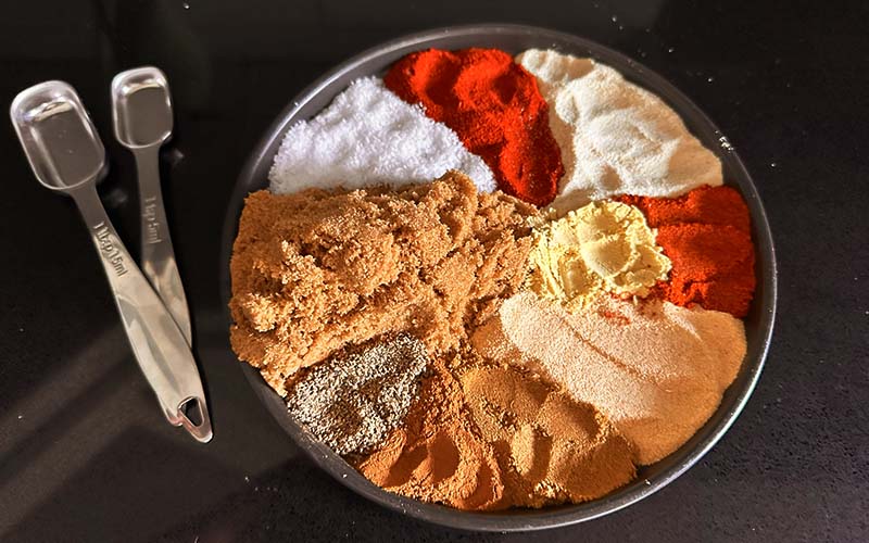 Seasoning in a plate